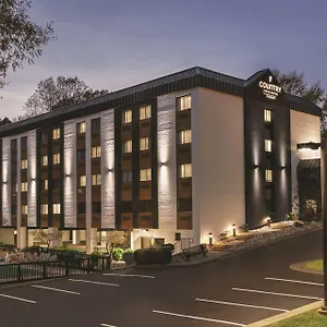 Hotel Country & By Radisson, East Busch Gardens , Va